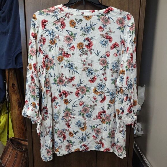 Faith‎ & Zoe Multicolor Thin Floral Blouse 3/4 Sleeve Size 3X - Picture 7 of 8